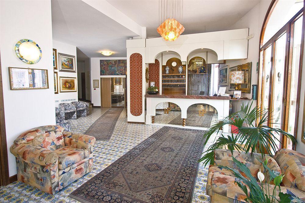 Hotel Paco Pietra Ligure Eksteriør billede
