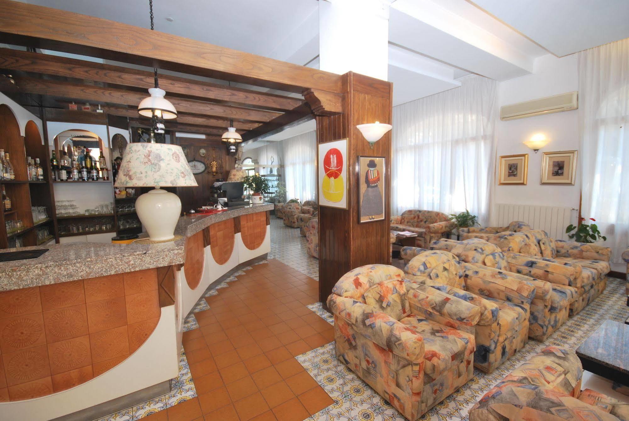 Hotel Paco Pietra Ligure Eksteriør billede